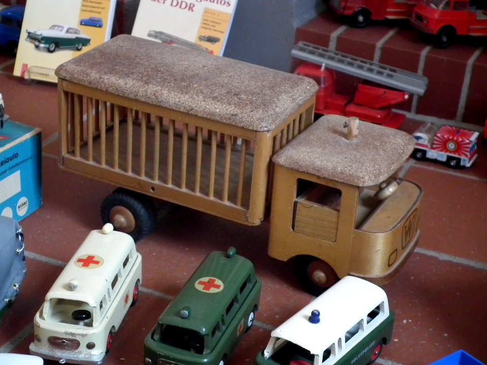 2020-01-25 Barockschloss Rammenau Sonderausstellung Erinnerungen aus Blech und Plaste - Modellspielzeug aus der DDR 67