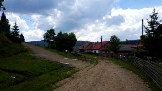 Comandau track end