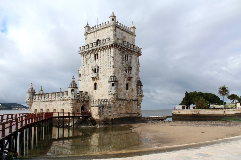 Sky tourism torre belém