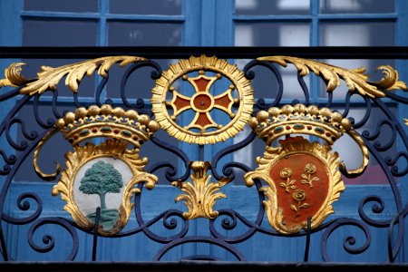 Coats of arms, balcony of Capitole of Toulouse 03