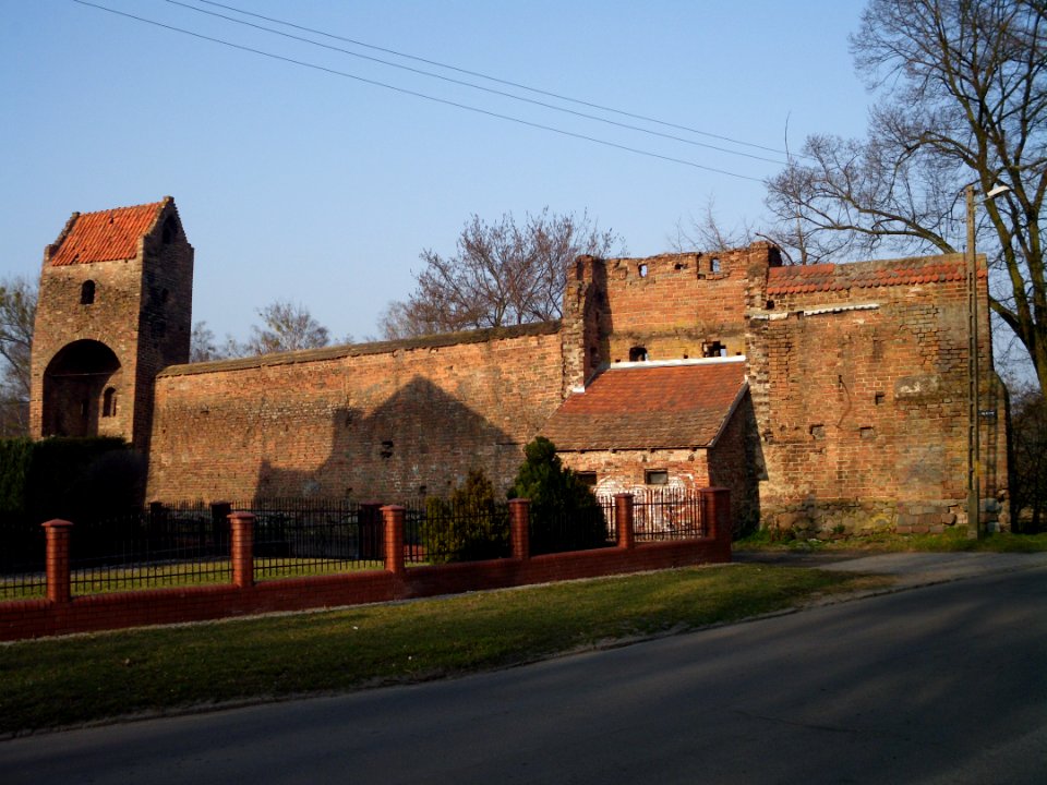 Chojna city walls
