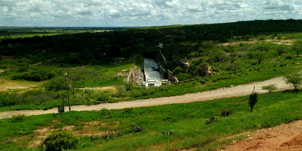 Comporta da barragem Armando Ribeiro Gonçalves - Assu-Itajá (RN)