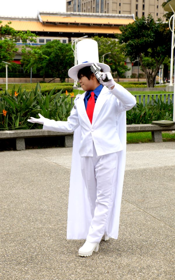 Cosplayer of Kaito Kid, Detective Conan at FF26 20150829a