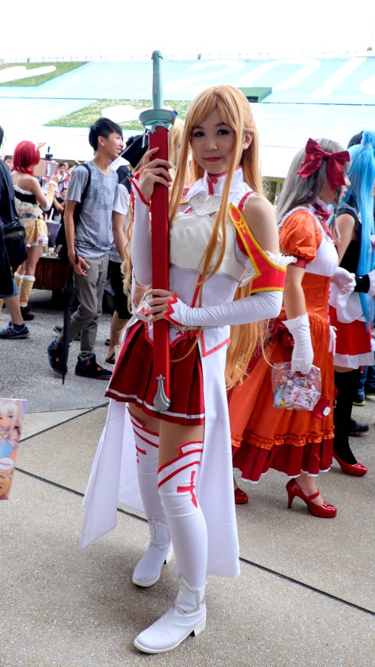 Cosplayer of Asuna, Sword Art Online Front View at FF26 20150830b