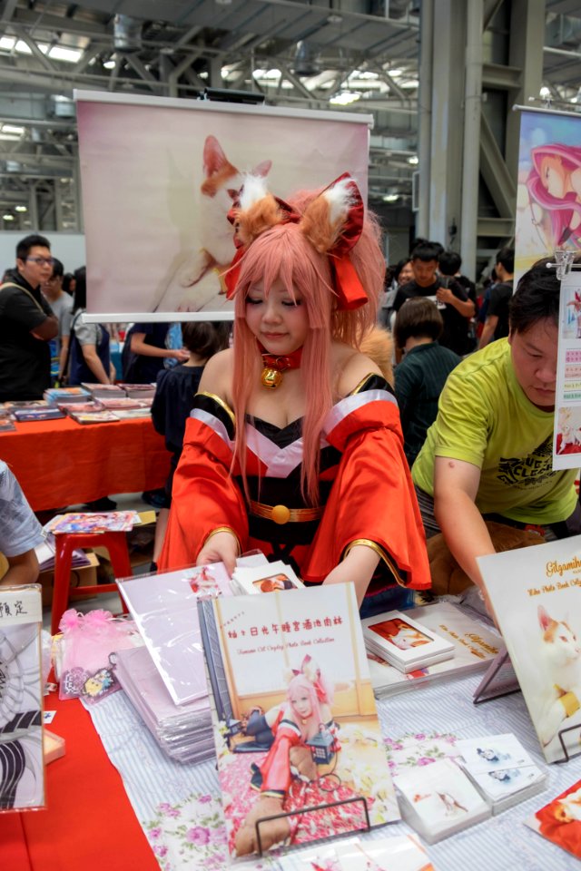 Cosplayer of Tamamo-no-mae, Fate Grand Order at D17 Lycoris Garden, Comic Horizon 4 20180505