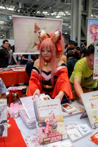 Cosplayer of Tamamo-no-mae, Fate Grand Order at D17 Lycoris Garden, Comic Horizon 4 20180505