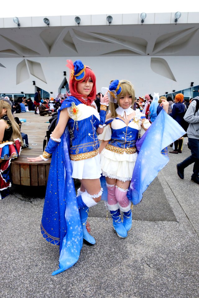 Cosplayers of Maki Nishikino and Kotori Minami, Love Live! at FF27 20160130a