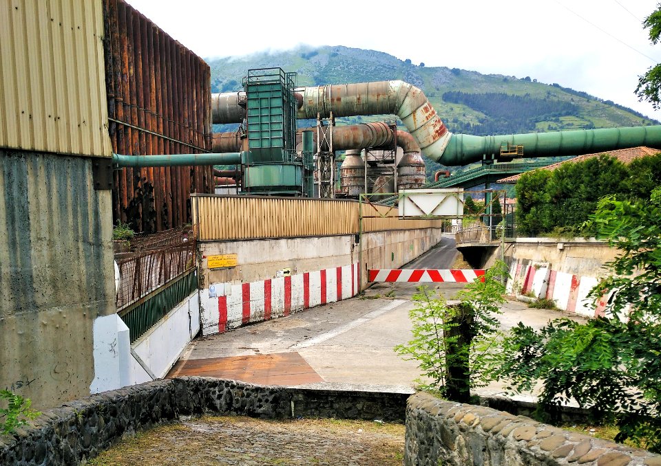 Corrugados Azpeitia 4 - Zubi zaharra