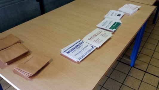 Bulletins de vote Hénin-Beaumont 2 Départementales 2015