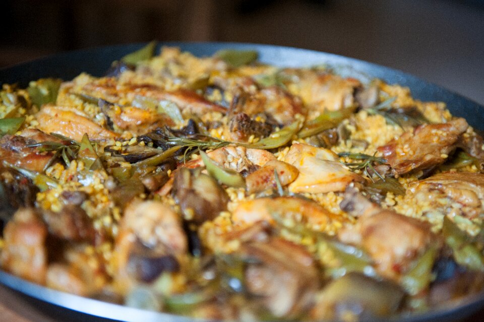 Artichokes saffron rice dish