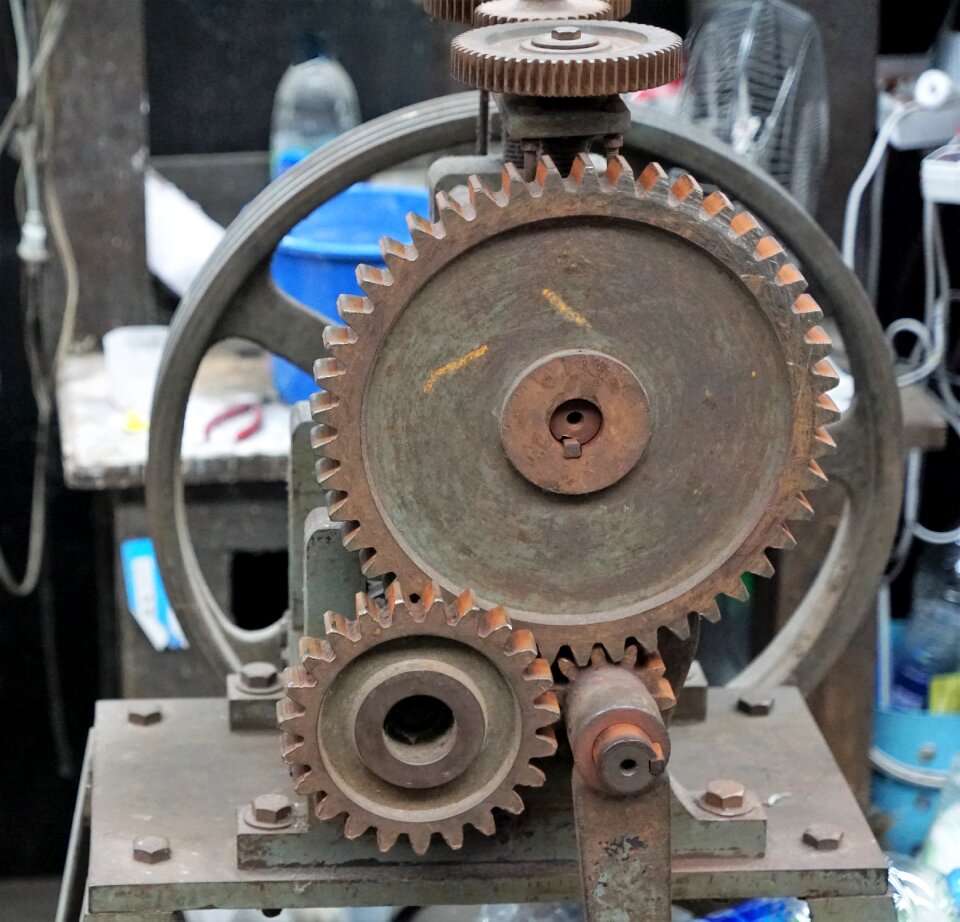 Machinery precision industry