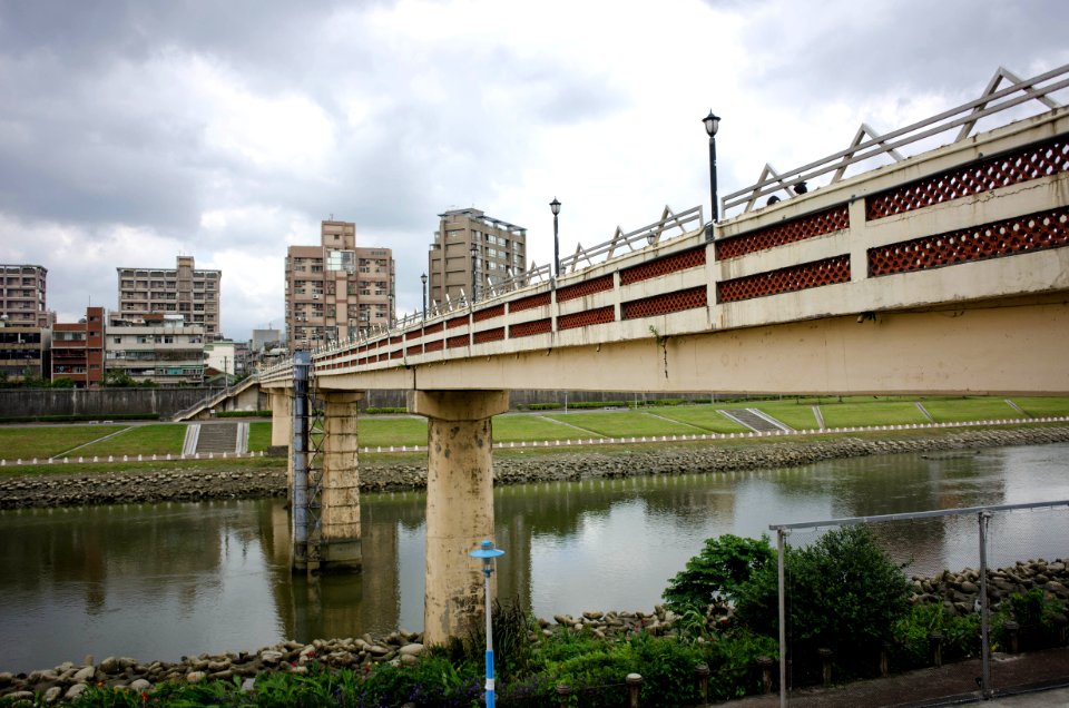 ChengmeiChangshou Bridge West Side Close up 20141004