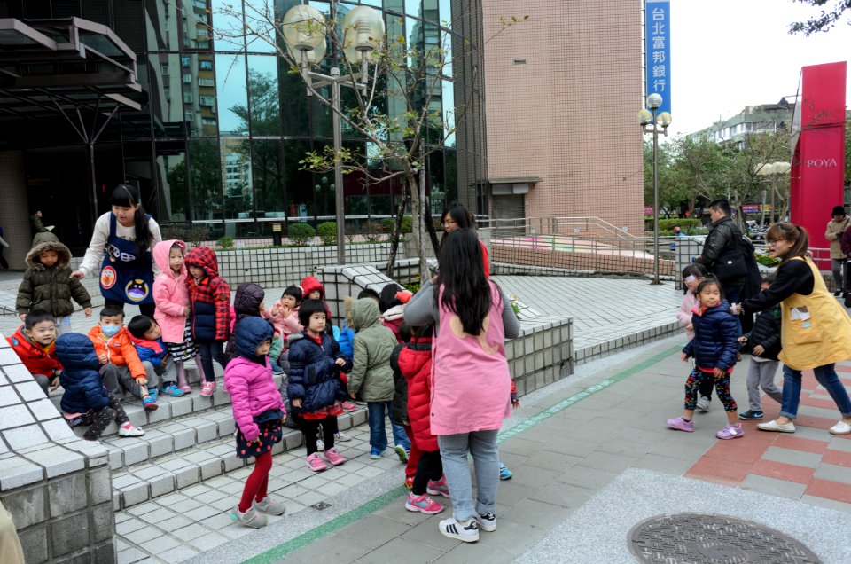 Children Exchange after Earthquake Experience Lesson 20170307