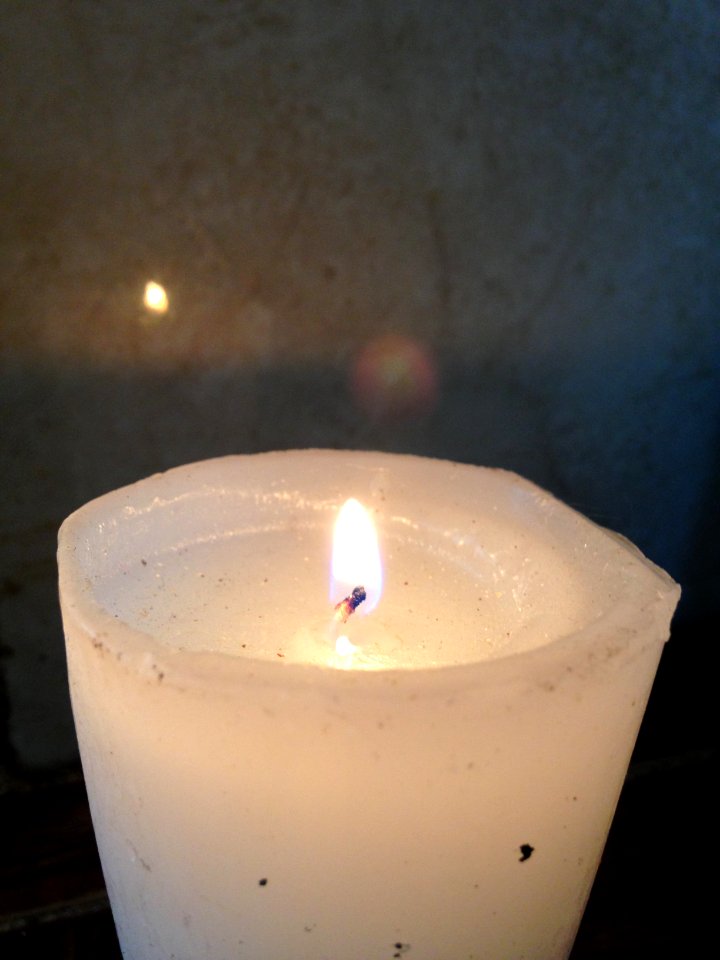 Candle-