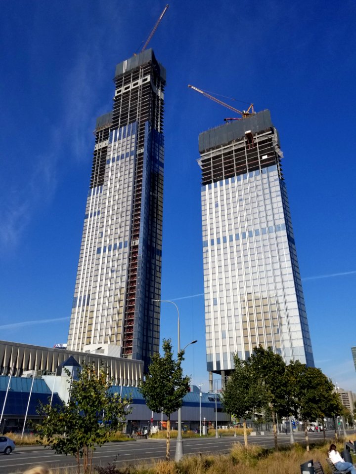 Capital Towers (октябрь 2020)