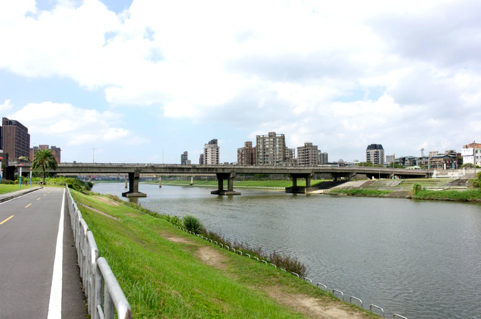 Chengmei Bridge View From Chengmei Riverside Park South Bikeway 20141019