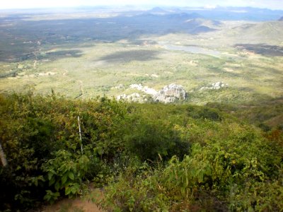 Casa de Pedra vista do Mirante do Canto, Martins (RN)