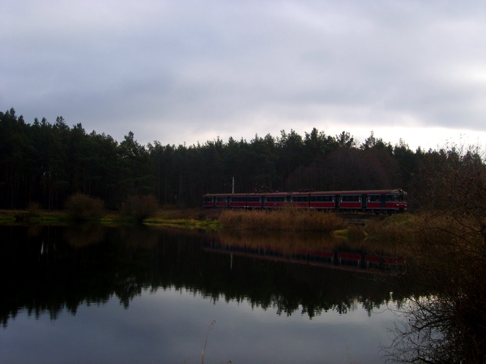EN57 Janikow Piachy lake1