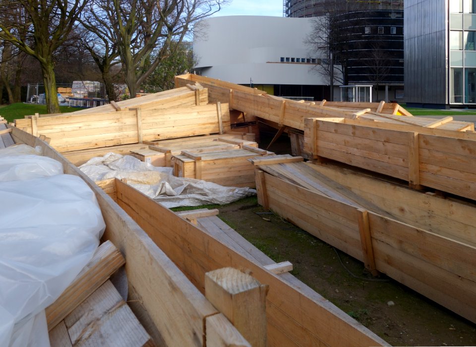 Düsseldorfer Schauspielhaus, Anlieferung der neuen Fassadenverkleidung (Februar 2020) (3)