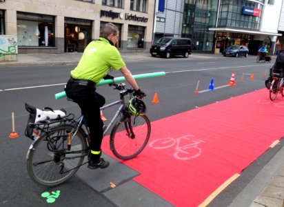 Düsseldorf Oststraße, Demo für Fahrradspuren während der Corona-Krise, 23. Mai 2020 (5)
