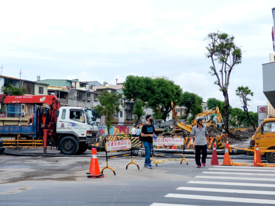 Damaged Kaixuan 2nd Road under Construction 20140811