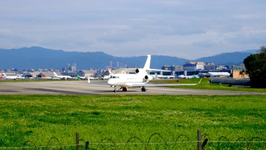 Dassault Falcon 7X OY-FFI Departing from Taipei Songshan Airport 20160126a