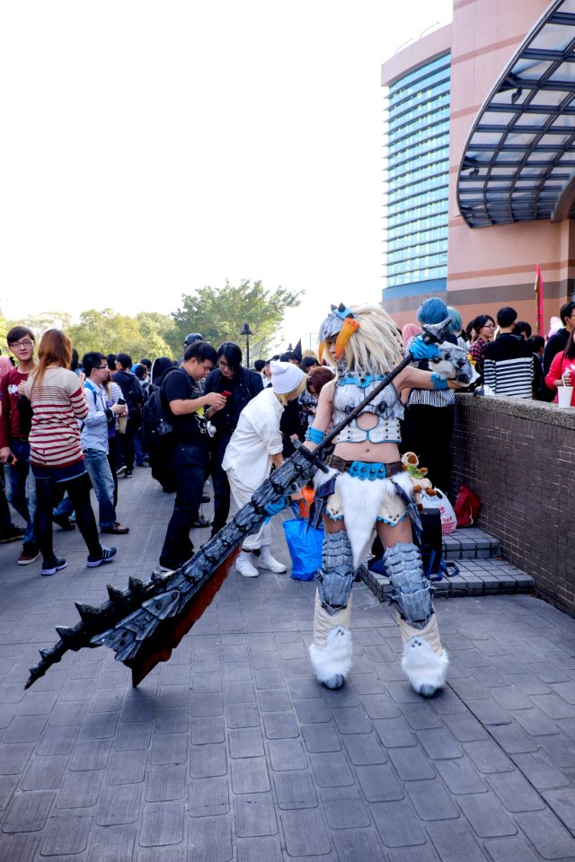 Cosplayer of Swordwoman, Monster Hunter in CWT39 20150228a