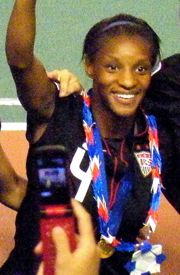 Crystal Dunn 2012 (cropped)