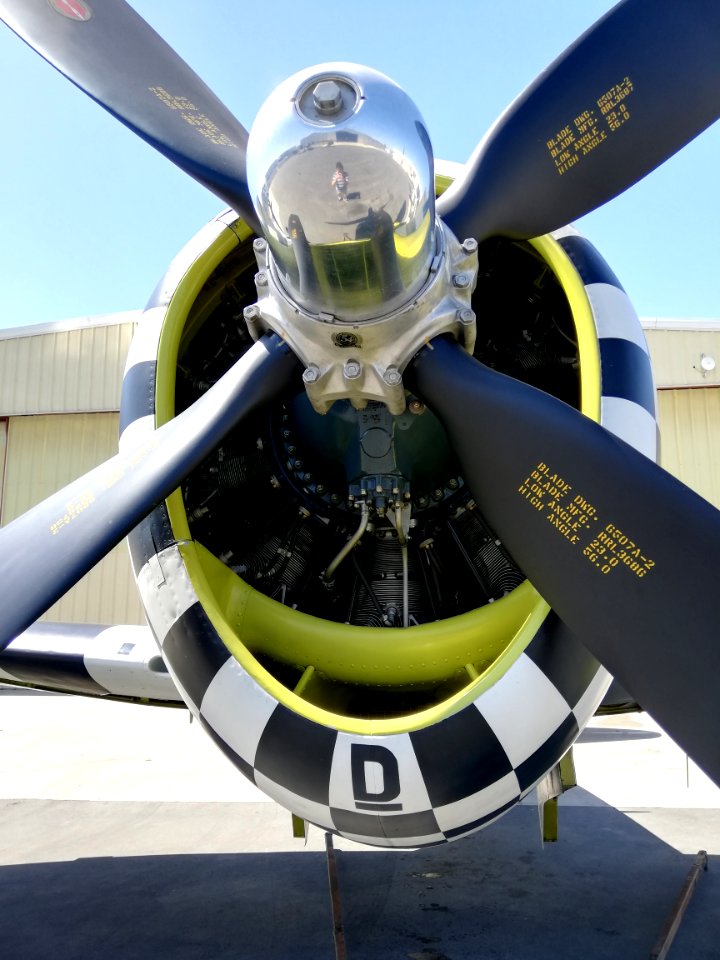 Curtiss-Wright P-47G-10-CU - TP-47G-CU Thunderbolt 'WZ-D - 225068' (G-CDVX) (26024429019)