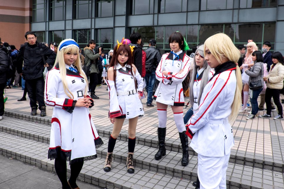 Cosplayers of Infinite Stratos Heroines Group in CWT39 20150301s