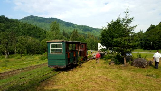 Covasna loading engine on truck