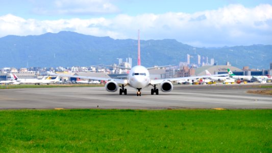 Eastar Jet B737-86N HL8023 Departing from Taipei Songshan Airport 20151003b