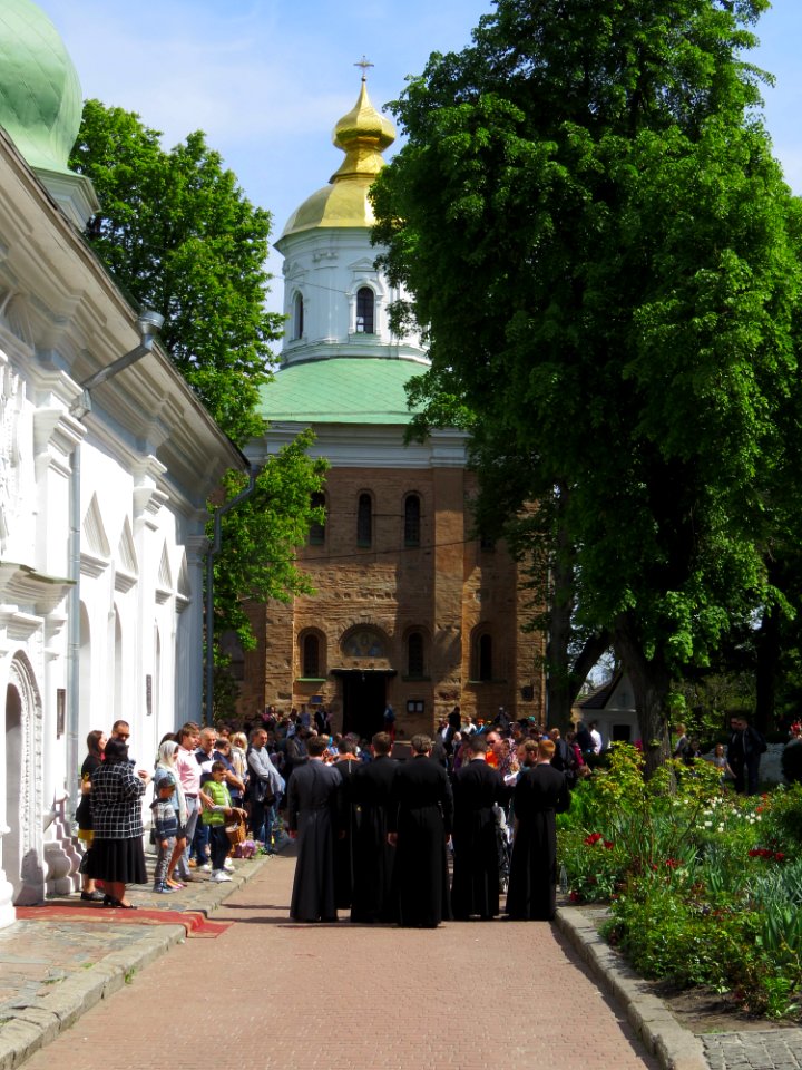 Easter Vigil in Vydubychi