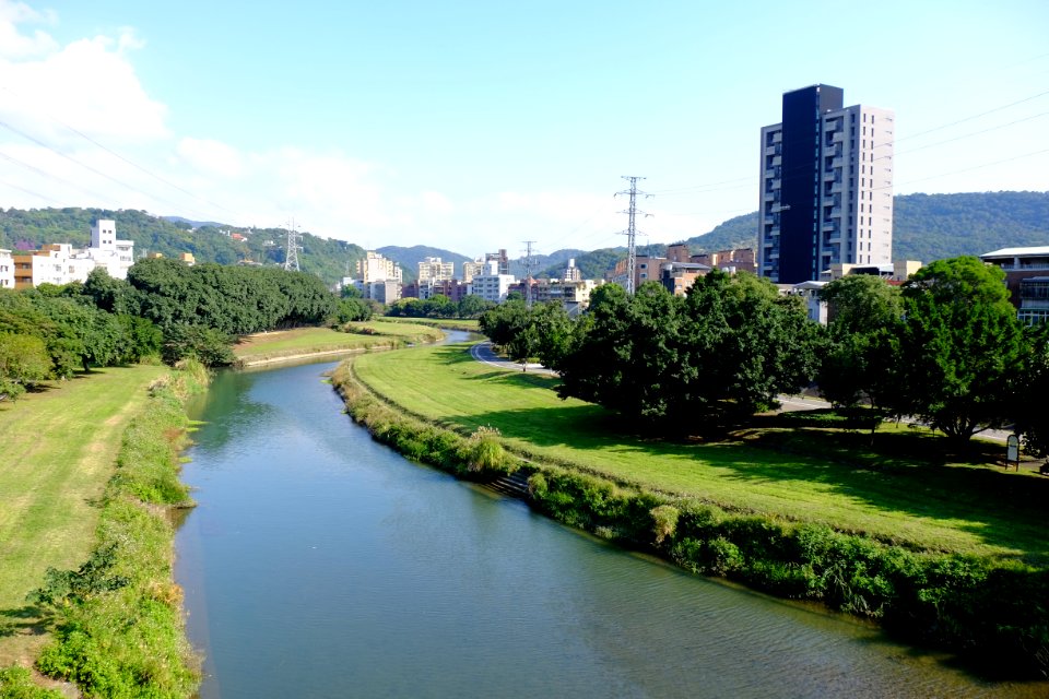 East View of Waishuang Creek from Fulin Bridge 20150102b