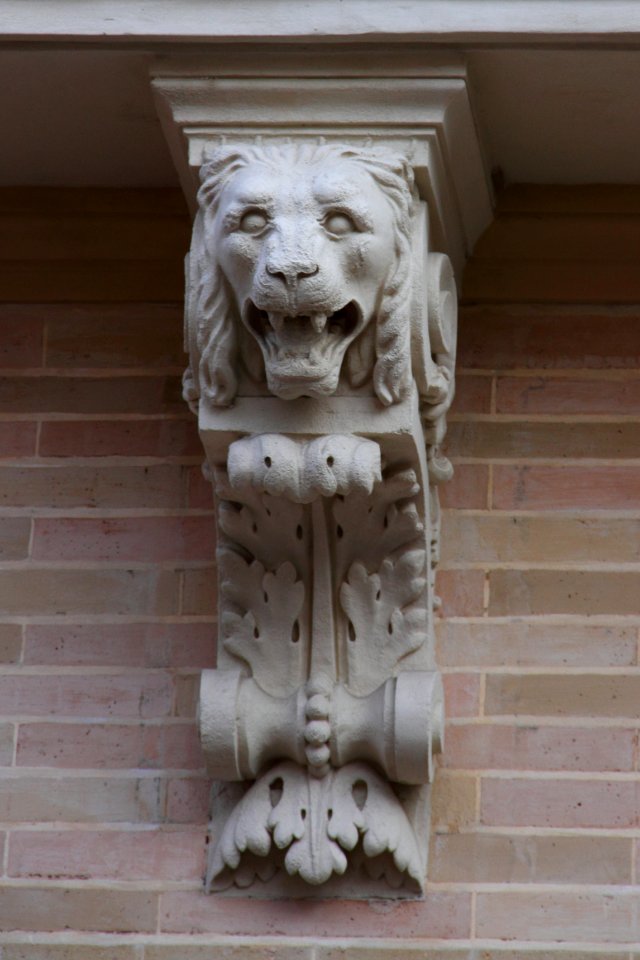 Element architectural, Rue des potiers, Toulouse 05