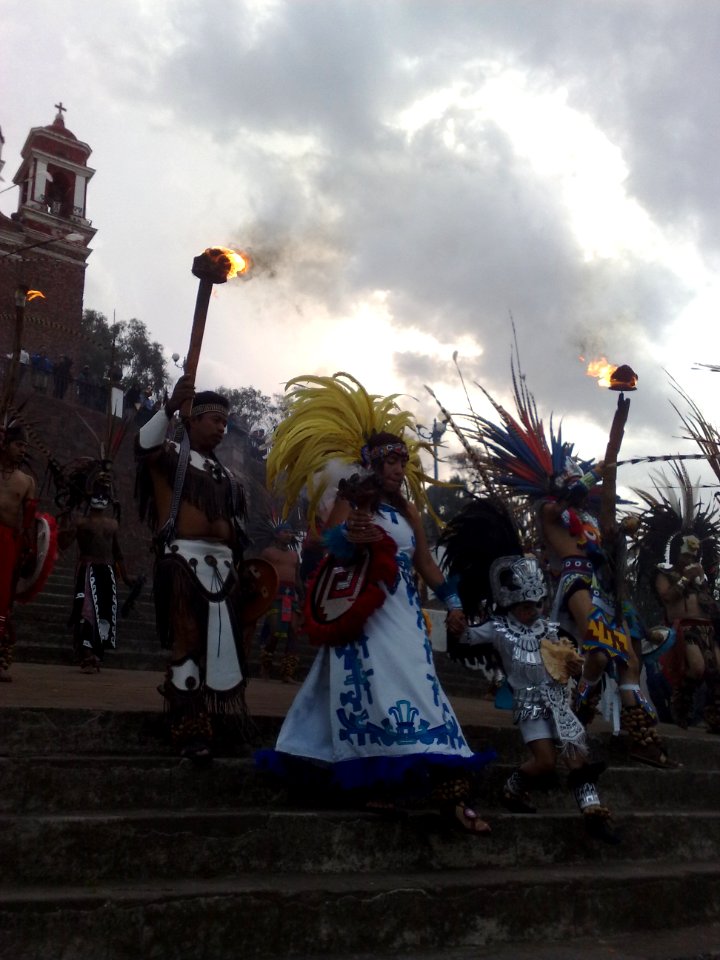 El descenso del fuego nuevo