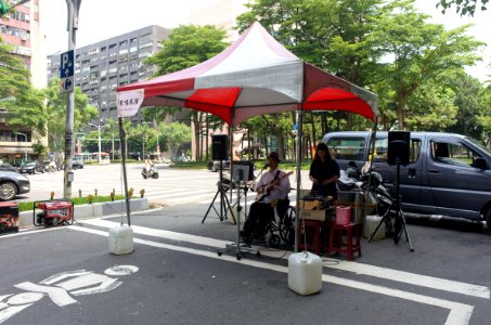 Electonic Guitar Player Tent in Futai Village Duanwu Festival Carnival 20150613