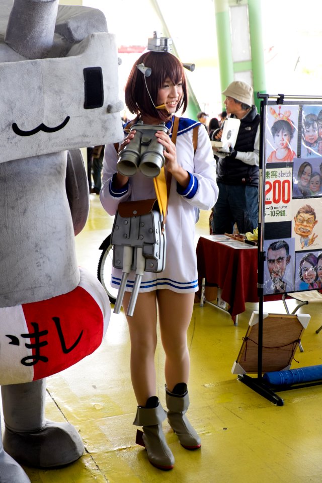 Destroyer Yukikaze Fleet Girl with Twin-Gun Chan Cosplayers in FF25 20150201