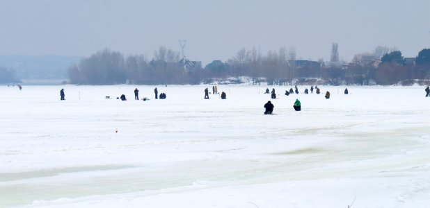 Desna mouth winter fishing2