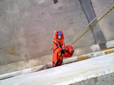 A symbolic maneuver to save a damaged person from height in Nishapur 08