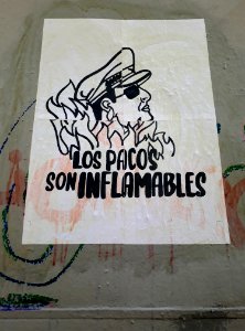 Afiches de manifestaciones en Santiago 6