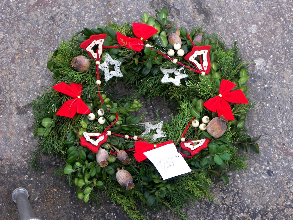 Advent floristry1044