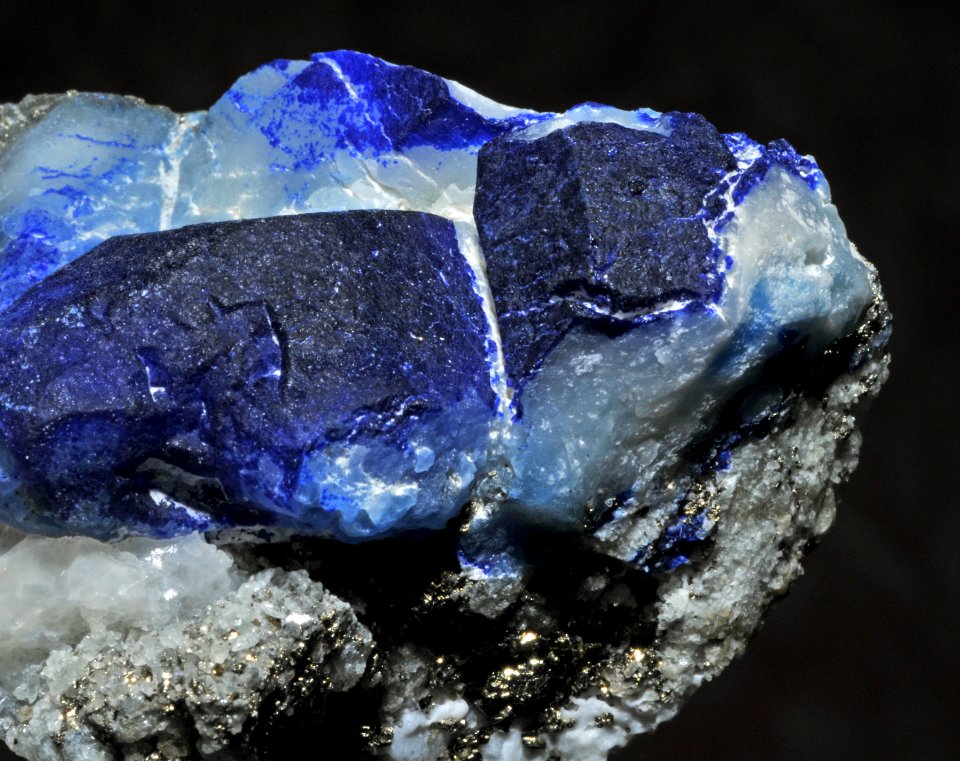 Afghanite (Afghanistan)