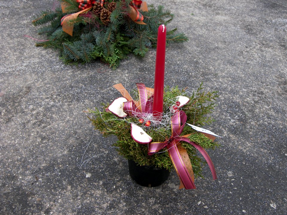 Advent floristry 40