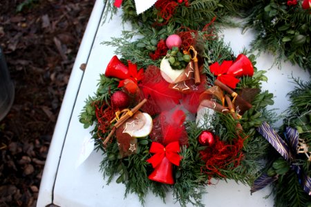 Advent floristry3863
