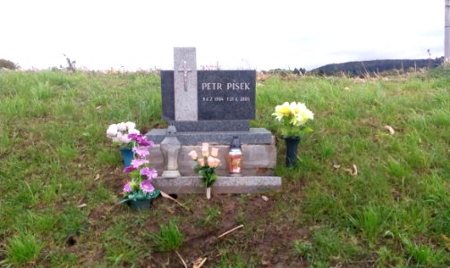 Šebetov, pomníček Petra Píska