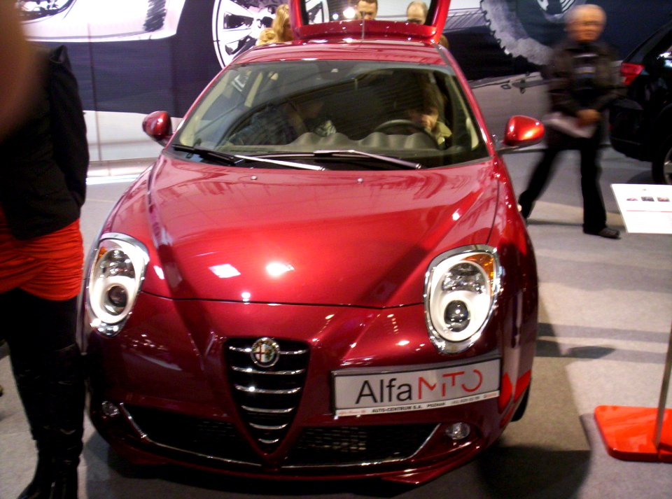 Alfa Romeo MiTo front Poznan 2011