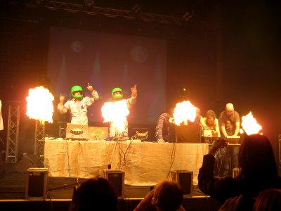 AltParty-DesertPlanet