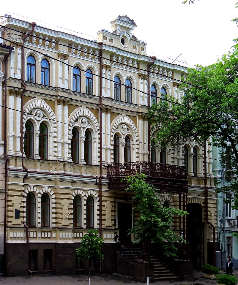 Терещенковская 17