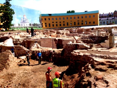 Раскопки в КБМ